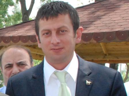 Sar�o�lu�ndan Yalovaspor Y�netimi�ne destek